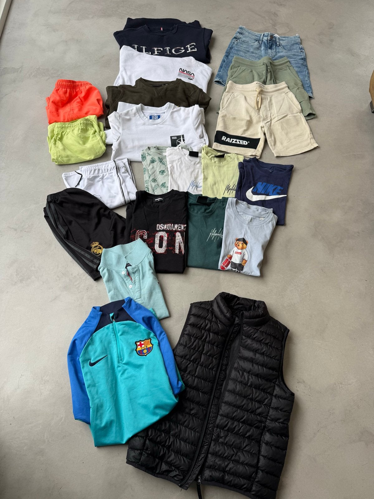 Kledingpakket voor jongens, maat 140, 22 stuks, Ophalen of Verzenden, Gebruikt, Jongen