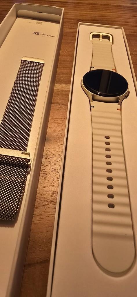 Samsung Galaxy watch 7, Sieraden, Tassen en Uiterlijk, Smartwatches, Wit, Samsung ⌚️, Ophalen of Verzenden, Zo goed als nieuw