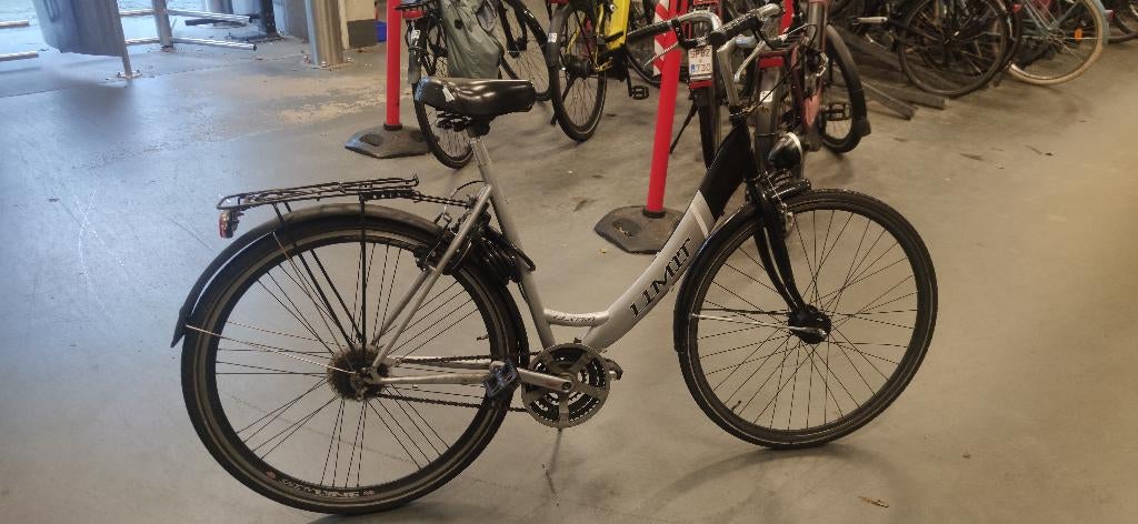 Bike 28" good conditions, Ophalen, Gebruikt, Overige merken
