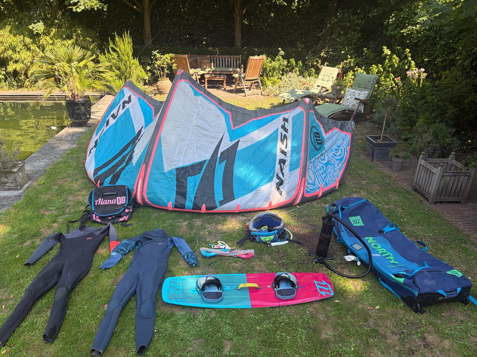Complete dames kitesurfset | Naish Alana 8m | North | M/38, Watersport en Boten, Kitesurfen, Ophalen, Gebruikt, Kitesurf-set, Twintip