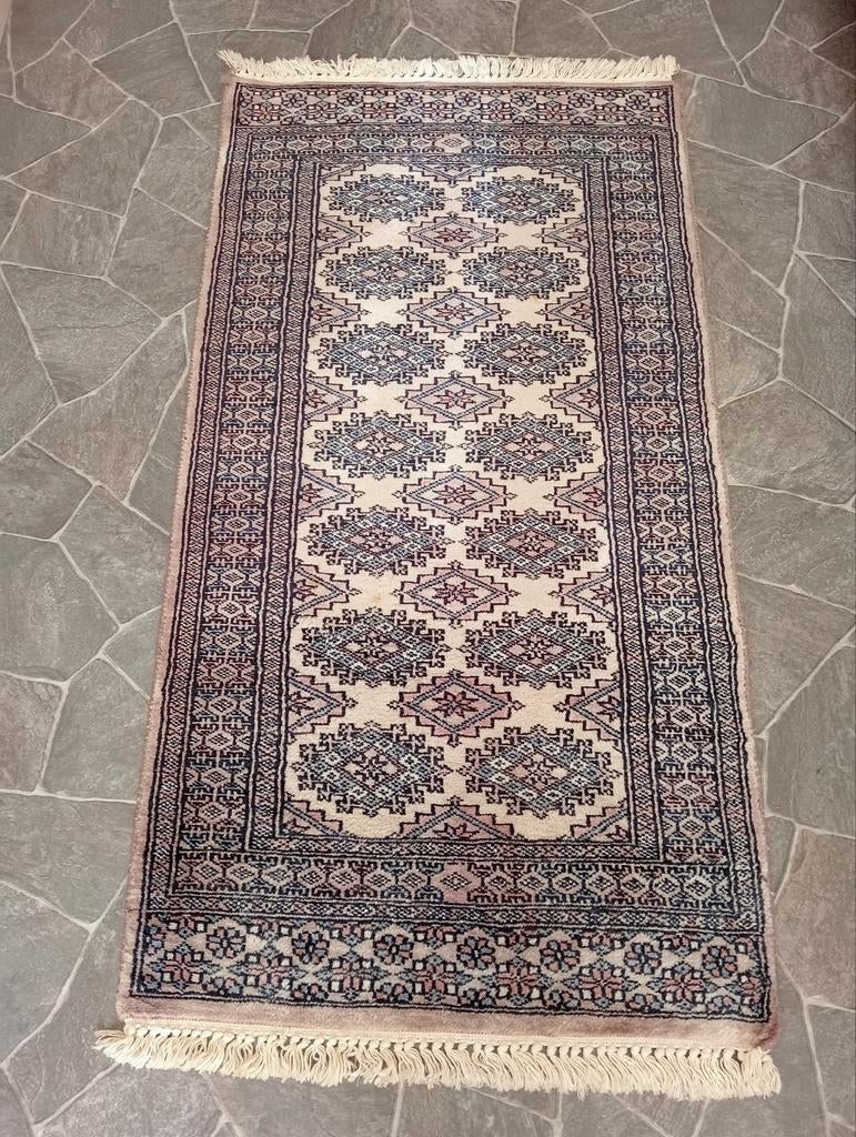 Perzisch kleed 125 x 60 handgeknoopt, 100 tot 150 cm, Zo goed als nieuw, Rechthoekig, 50 tot 100 cm