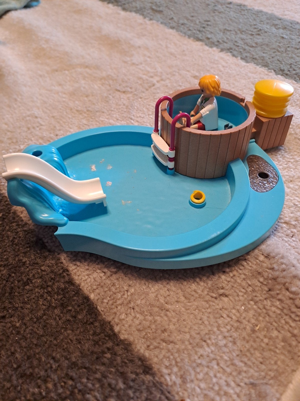 Losse playmobil, Ophalen