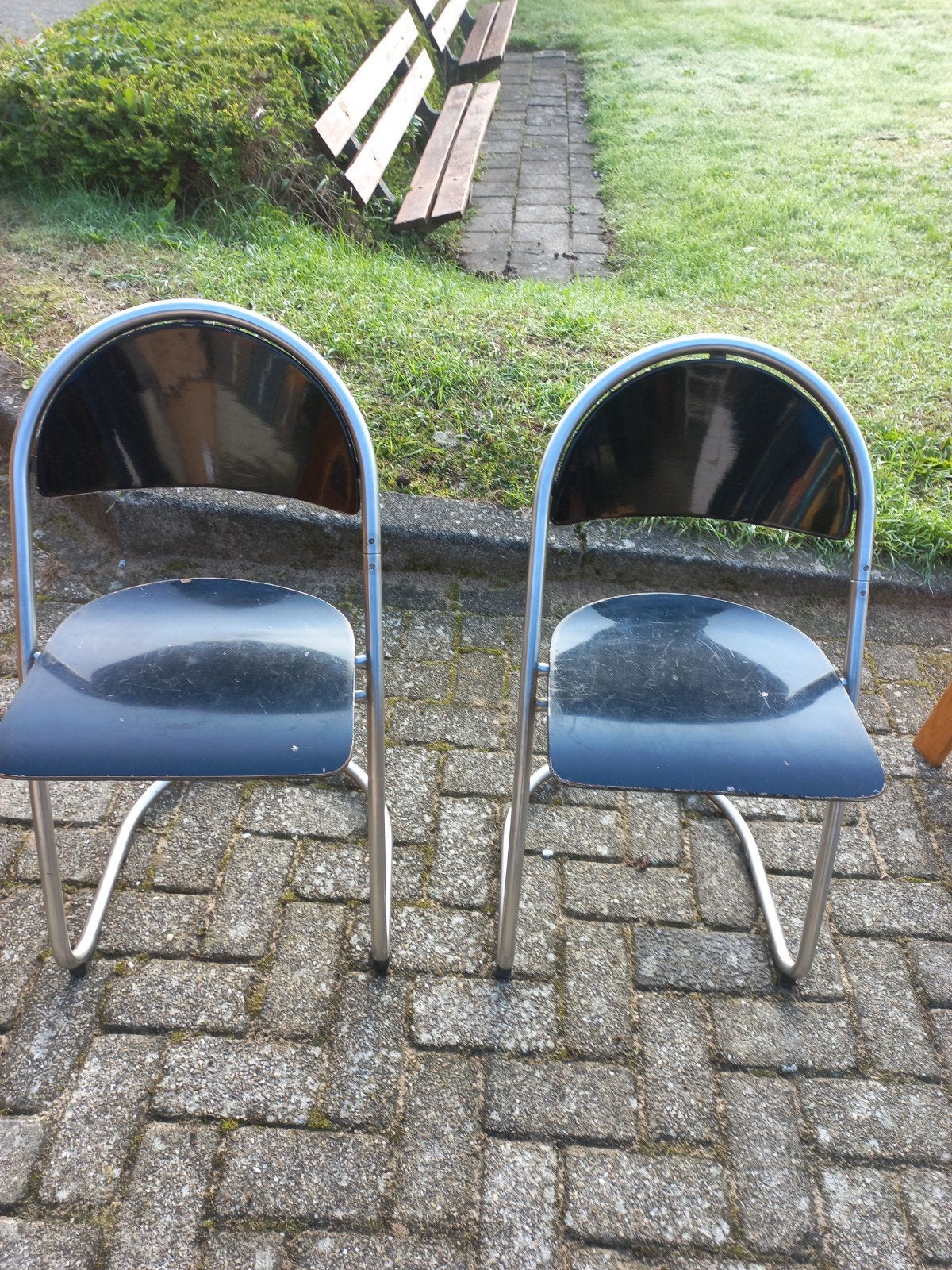 2 comfortabele stoeltjes, zithoogte 48 cm, Ophalen, Gebruikt, Twee, Zwart