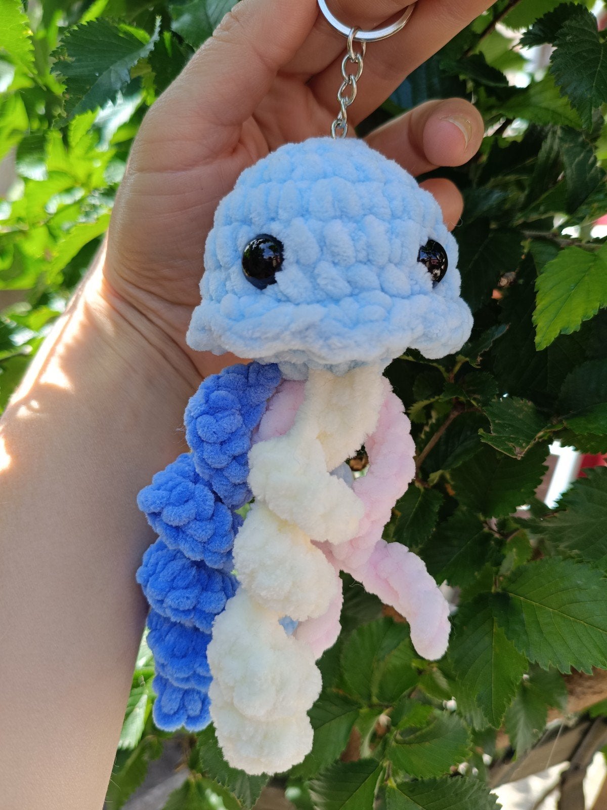 Gehaakte pluchen kwal sleutelhanger – handgemaakt amigurumi, Ophalen of Verzenden, Nieuw, Overige typen