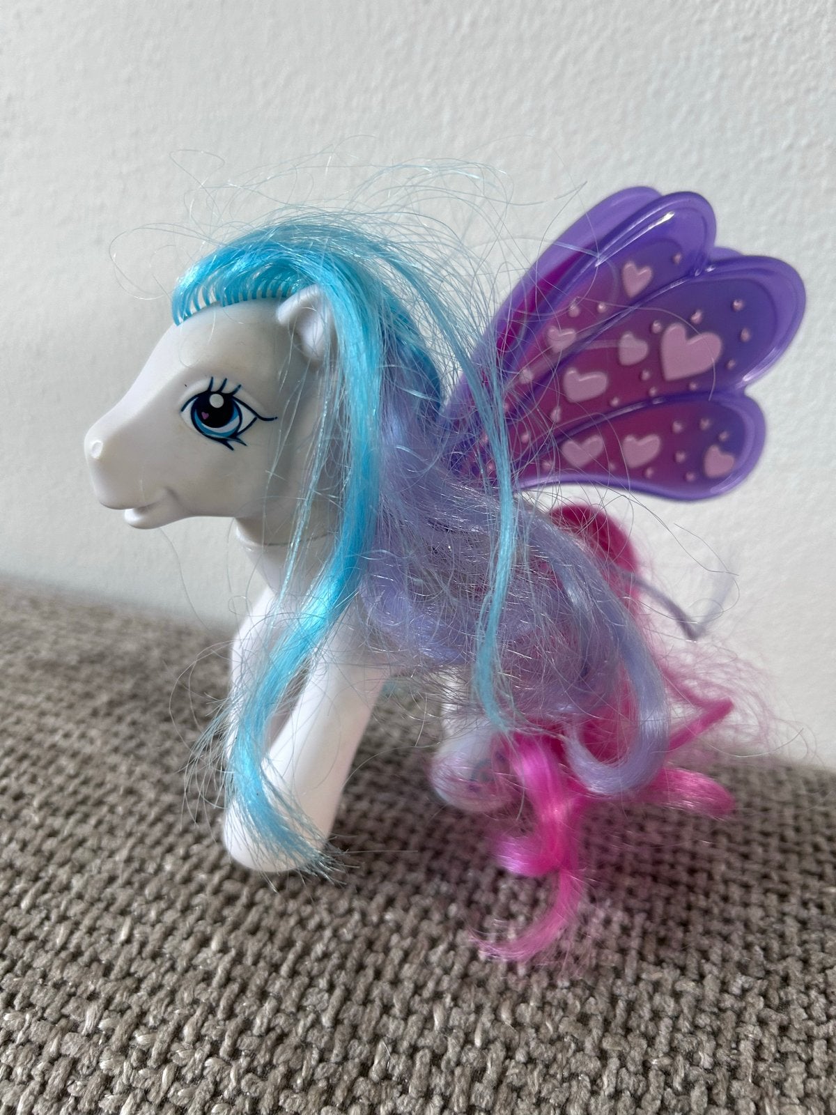 My Little Pony met vleugels - Wit met blauw/paars haar, Kinderen en Baby's, Ophalen of Verzenden, Zo goed als nieuw, Jongen of Meisje
