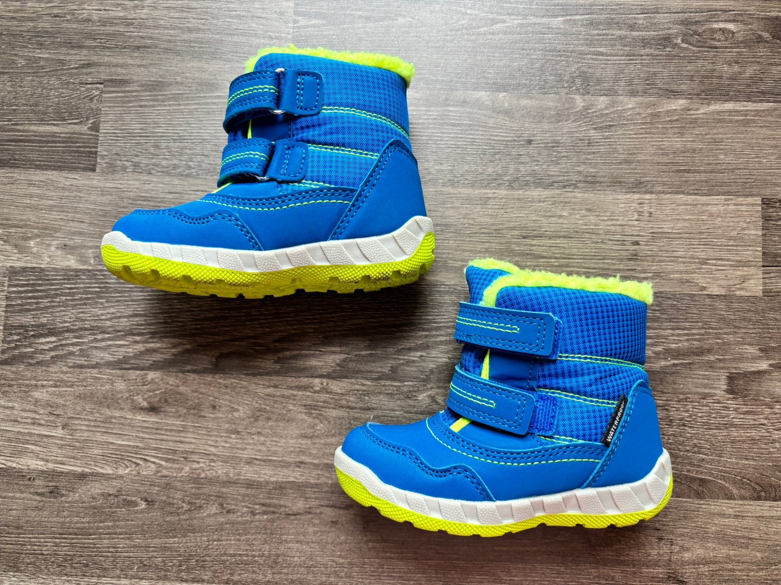 Fijne snowboots maat 22, Jongetje of Meisje, Laarsjes, Ophalen of Verzenden, Zo goed als nieuw
