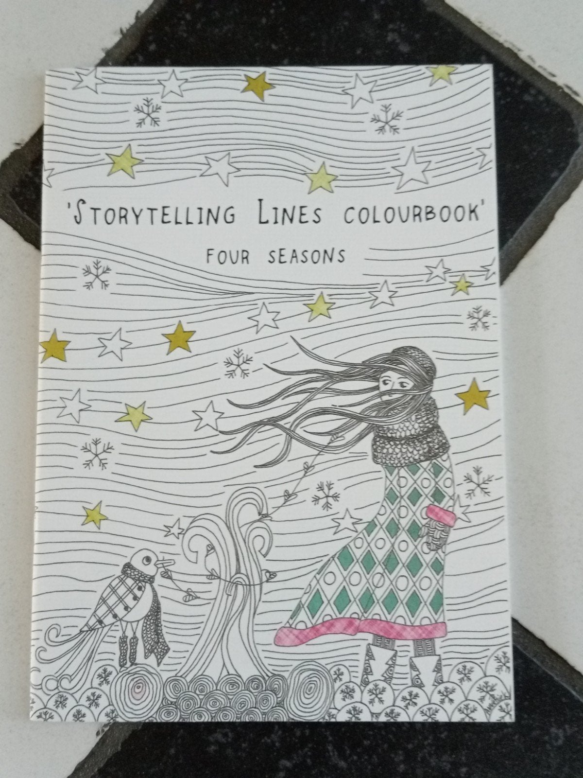 Storytelling Lines Colourbook Four Seasons kleurboek, Ophalen of Verzenden, Nieuw, Papier, Schets- of Tekenboek