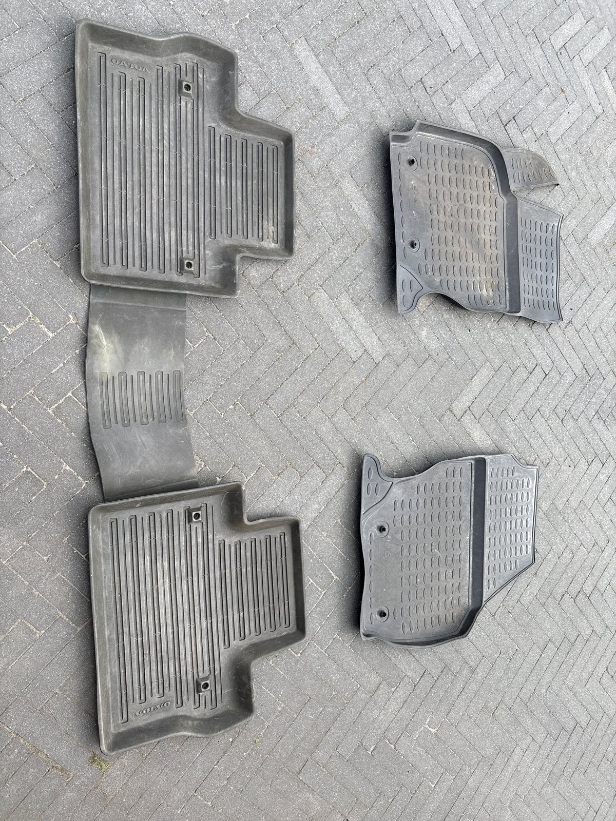 Volvo S80 rubberen vloermatten set, Ophalen, Gebruikt