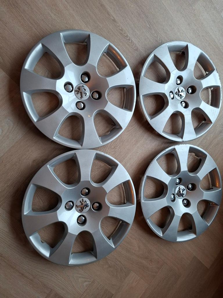 Wieldoppen voor peugeot 16 inch, Auto diversen, Ophalen of Verzenden, Gebruikt