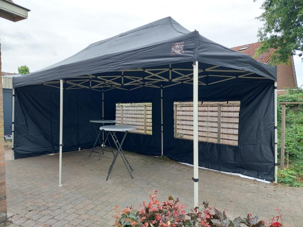 Easy up 3x6 partytent huren - €65 per weekend, Ophalen, Opvouwbaar, Info@kampera.nl, Partytent
