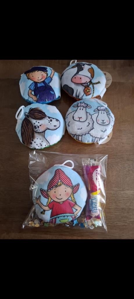 Fien en Teun knuffel traktatie, Hobby en Vrije tijd, Feestartikelen, Traktatie, Traktatie, Verjaardag, Nieuw