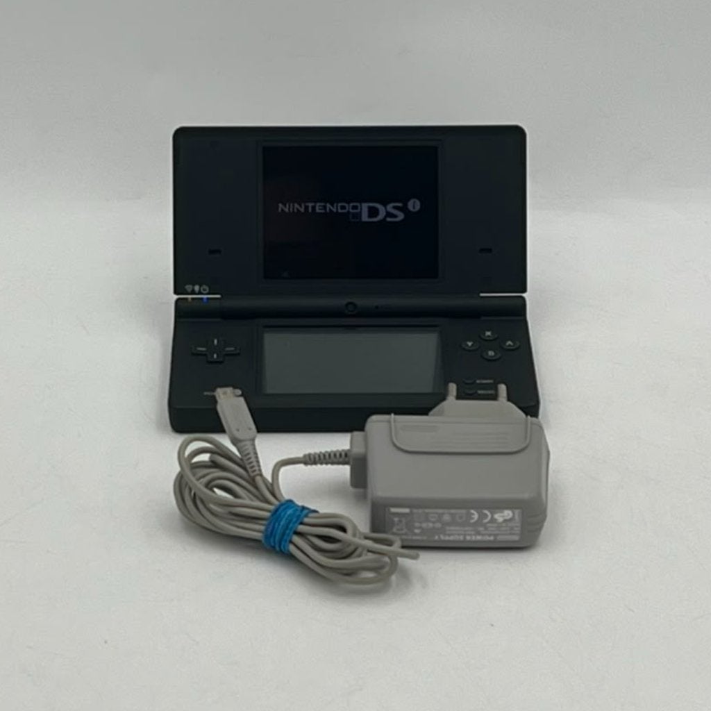 Nintendo DSi Zwart met oplader - Nette staat, Spelcomputers en Games, Spelcomputers | Nintendo 2DS en 3DS, Nintendo, Zo goed als nieuw