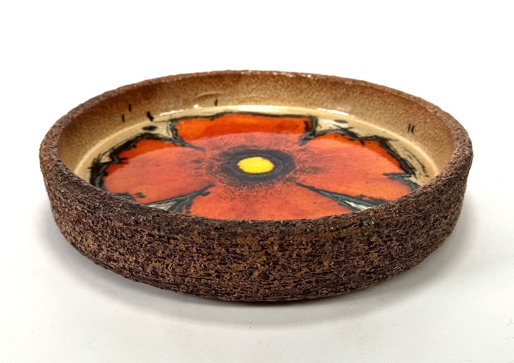 602. Aardewerken schaal, Jan van Erp - bloemdecor, ca. 1960, Ophalen