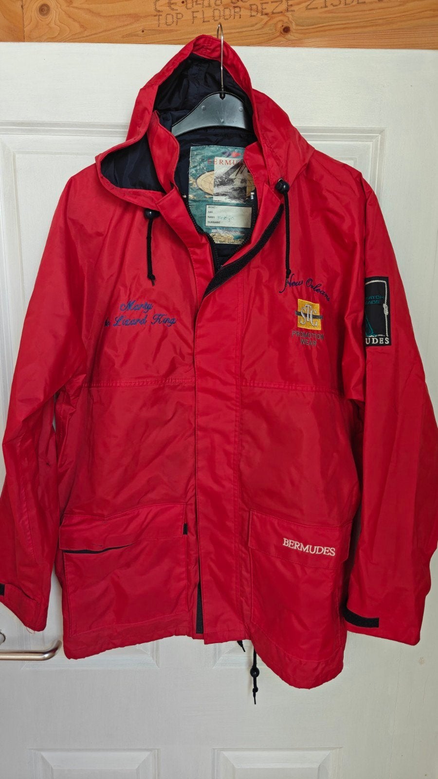 Rode Zeiljas 'Race of the Classics '97 Mare Frisium', Watersport en Boten, Watersportkleding, Gebruikt, Zeiljack, Dame of Heer