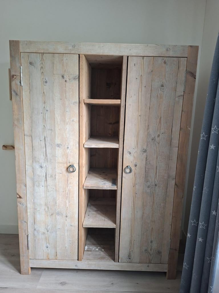 Slaapkamerkast van steigerhout, Huis en Inrichting, Kasten | Kledingkasten, Ophalen, Met deur(en), 100 tot 150 cm, 200 cm of meer