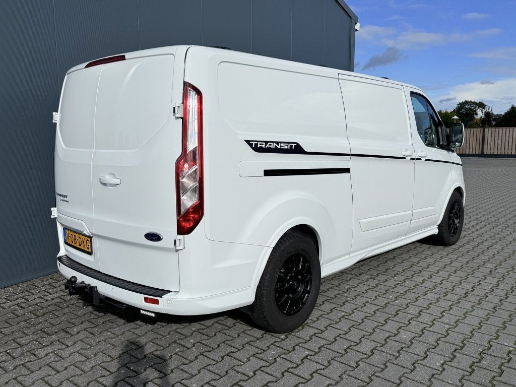 Foto 4 van Ford Transit Custom SPORT 320 2.0 TDCI 170PK L2H1 VOLL AUTOM