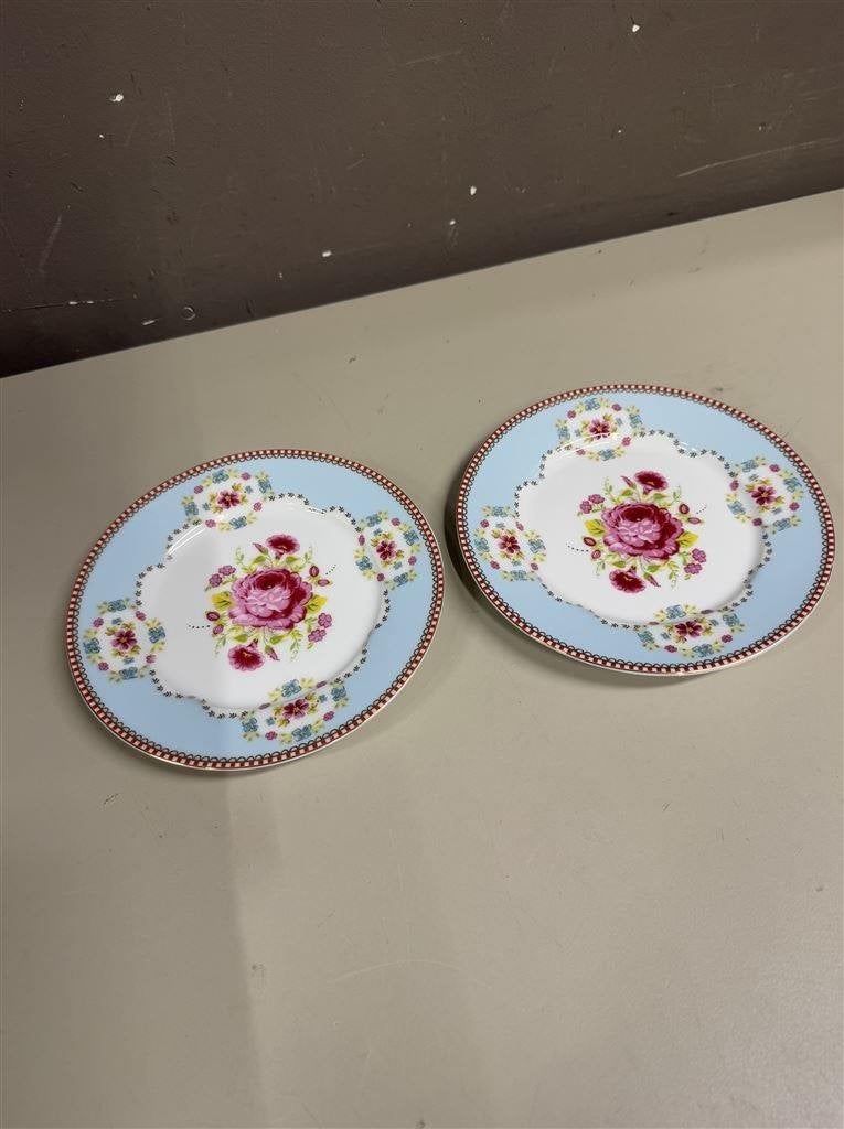 Pip home bordjes - 17CM roses, Ophalen of Verzenden, Zo goed als nieuw, Porselein, Bestek