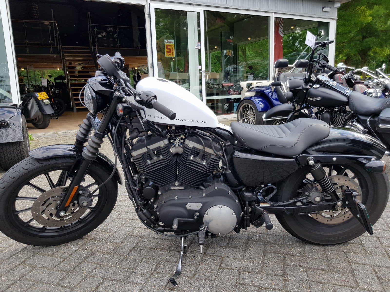 Harley-Davidson Sportster Iron 883 - Stijlvolle Chopper, 2 cilinders, Chopper, Gebruikt, 883 cc