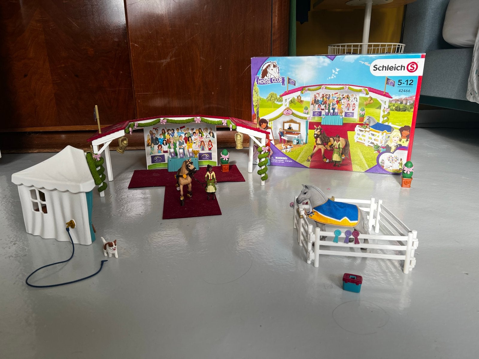 Schleich Horse Club Grote Paardenshow - Compleet (mist halsk, Ophalen of Verzenden, Gebruikt
