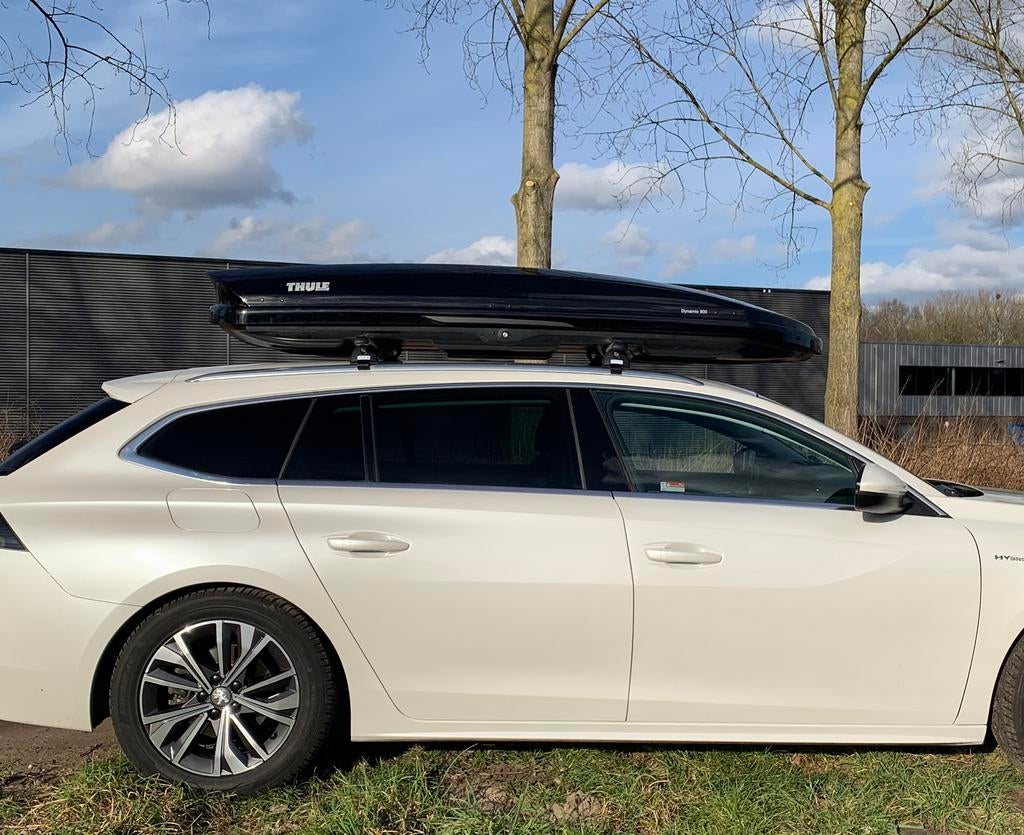 Te huur Dakkoffer Thule Dynamic 900 L Black Glossy, Ophalen, Zo goed als nieuw
