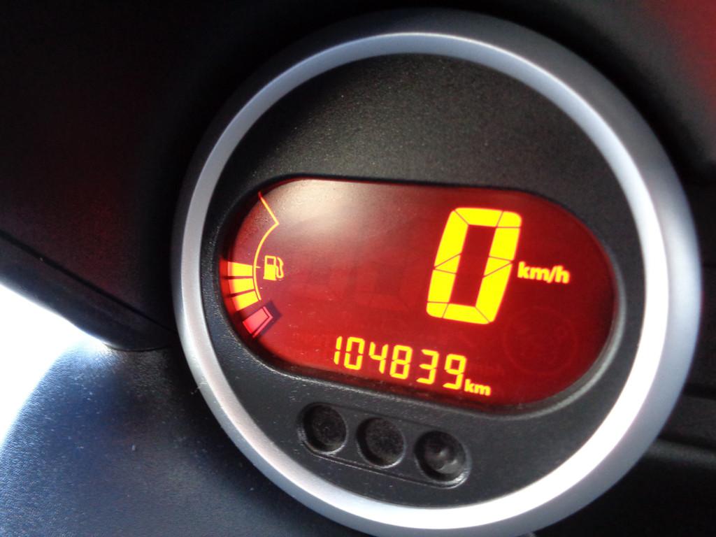 Renault Twingo 1.2 16V Acces 75PK Mistlampen 104Dkm !, Auto's, Renault, Voorwielaandrijving, Euro 5, Twingo, Gebruikt