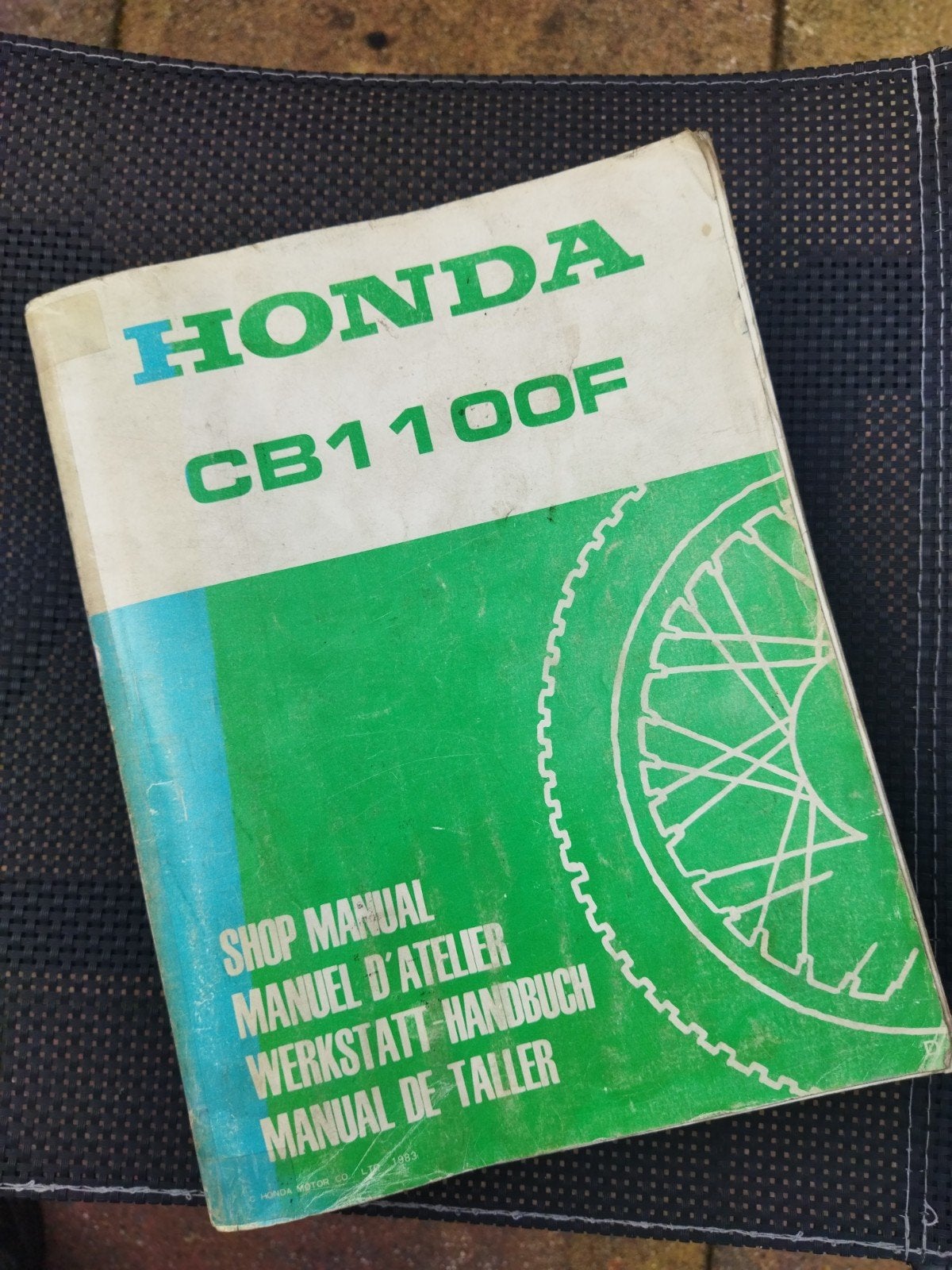 Honda werkplaats handboek cb1100f, Ophalen of Verzenden, Honda