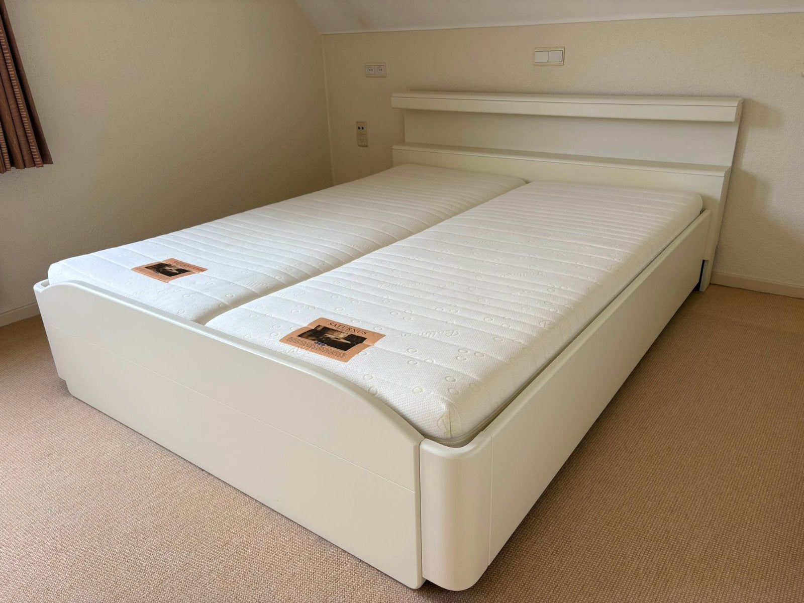 Tweepersoonsbed met matrassen (195x80cm), Ophalen, Gebruikt, Wit, Tweepersoons