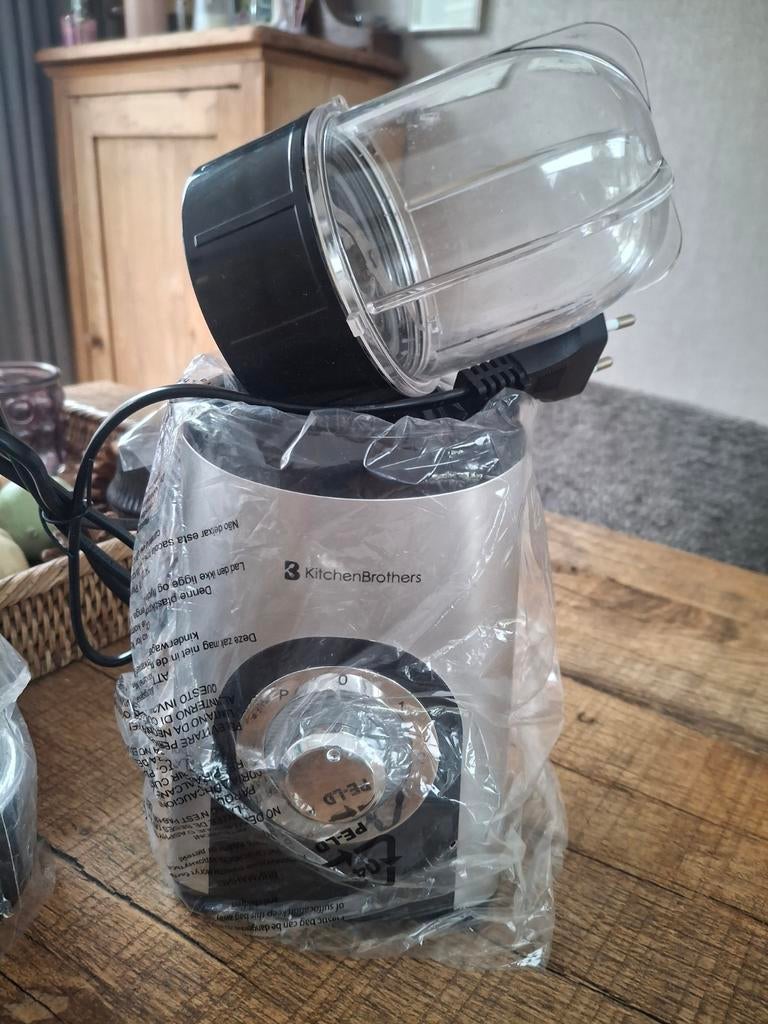 KitchenBrothers Smoothiemaker - nooit gebruikt, Witgoed en Apparatuur, Blenders, Nieuw, Blender, Ophalen of Verzenden