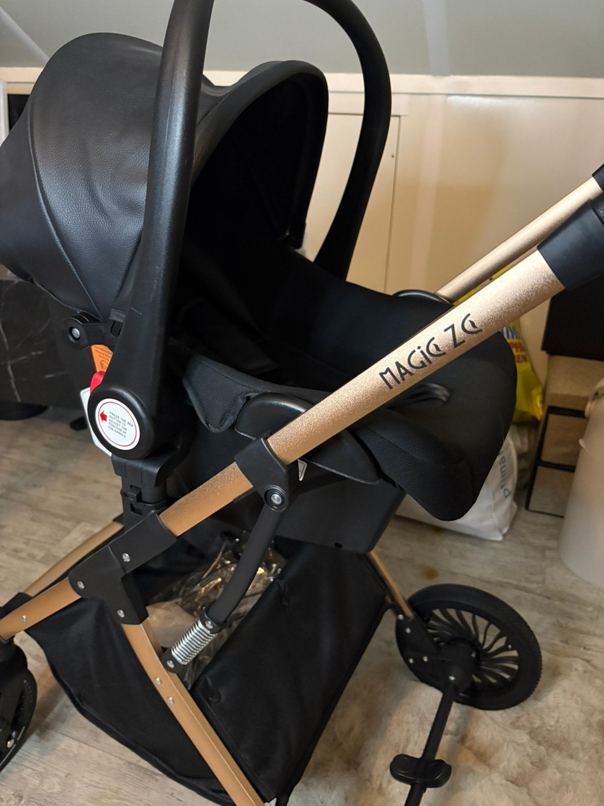 Foto 12 van NIEUWE kinderwagen 3 in 1