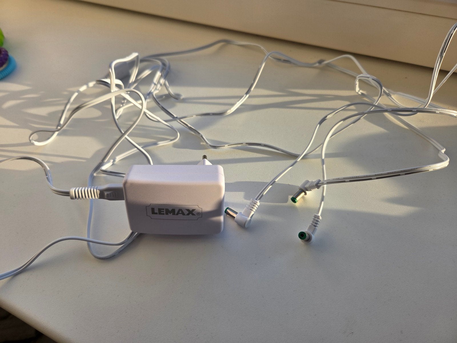 Lemax adapter met meerdere aansluitingen, Ophalen of Verzenden, Gebruikt