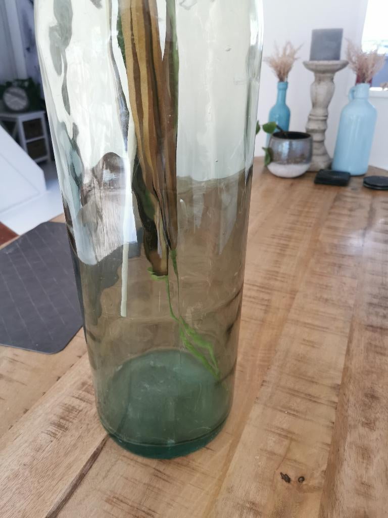 Hoge vaas, Huis en Inrichting, Woonaccessoires | Vazen, Ophalen of Verzenden, Zo goed als nieuw, Overige kleuren, Glas