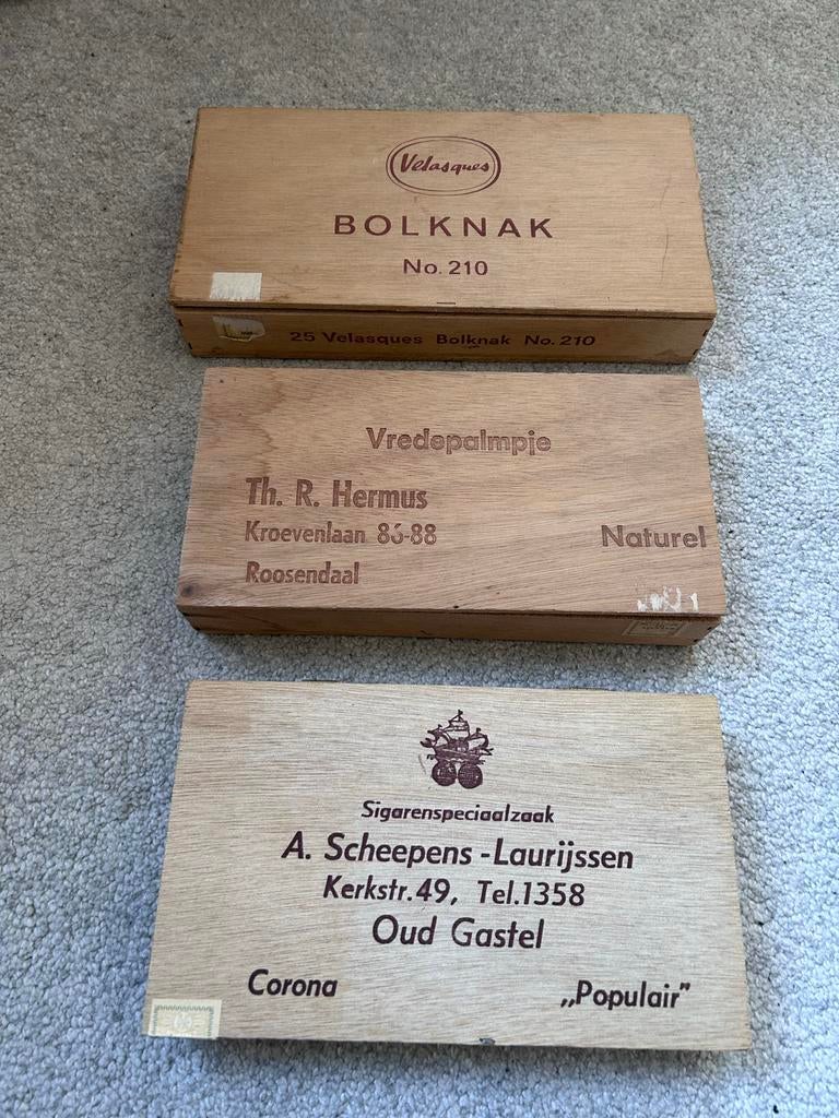 Drie houten sigarenkistje, Ophalen of Verzenden, Gebruikt