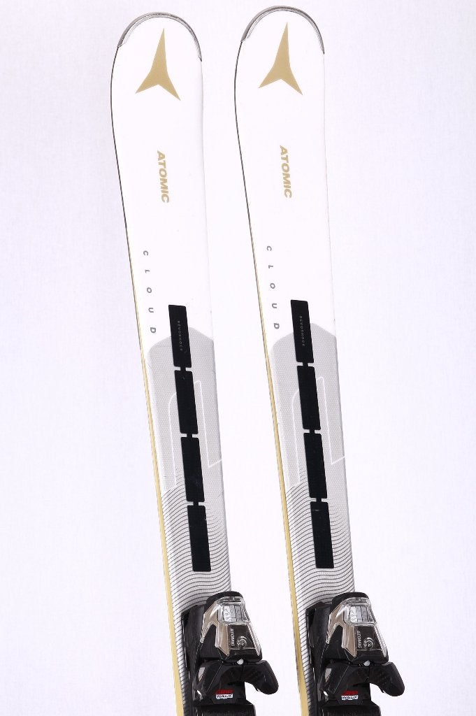 143 150 157 dames ski's ATOMIC CLOUD C9 2025 REVOSHOCK, 140 tot 160 cm, Gebruikt, Verzenden, Carve