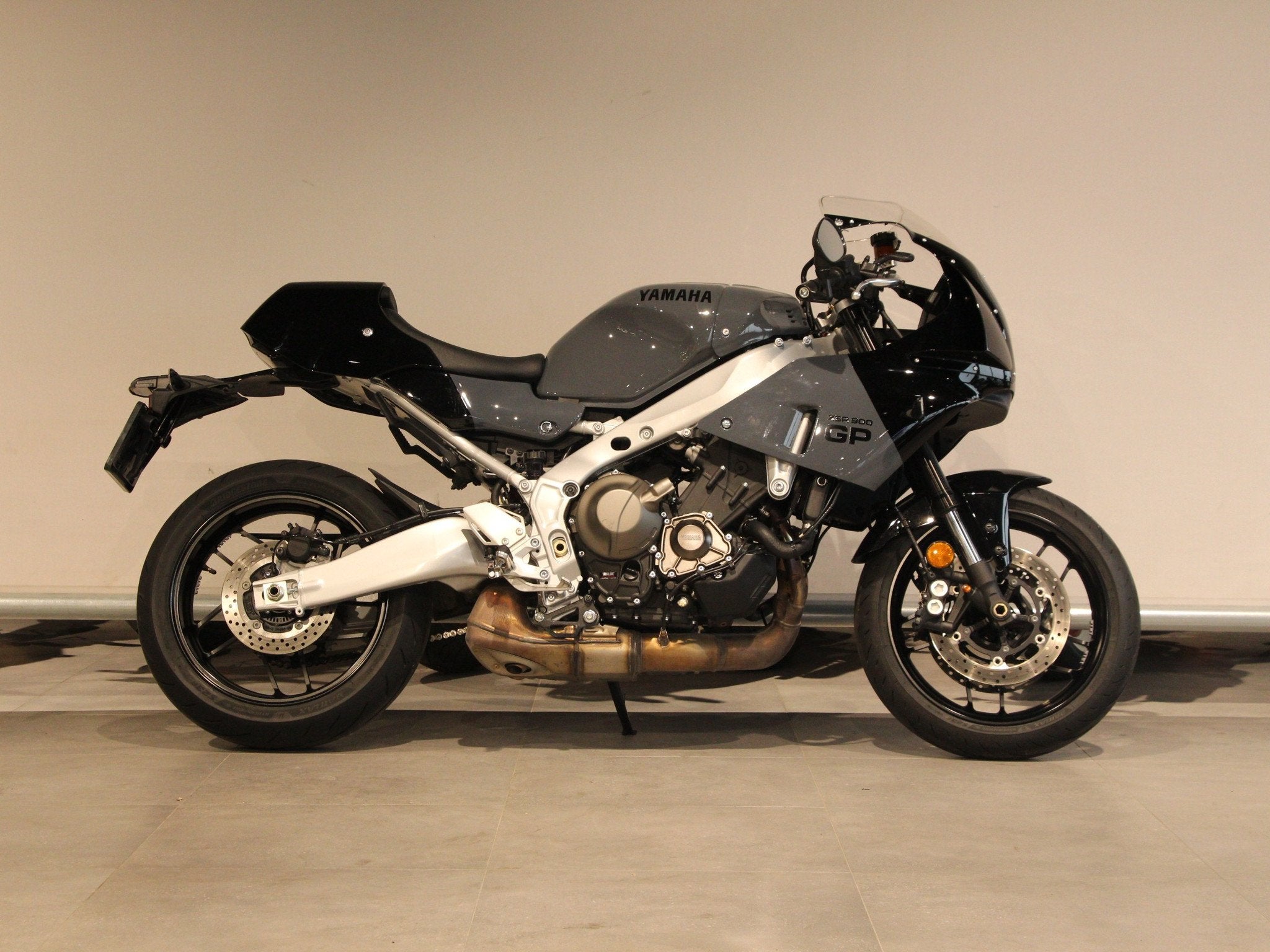 Yamaha XSR 900 GP (bj 2024), Klantenservice@yamaha-motor.nl, Sport, Meer dan 35 kW, Koolhovenlaan 101
1119 NC  Schiphol-Rijk, NL