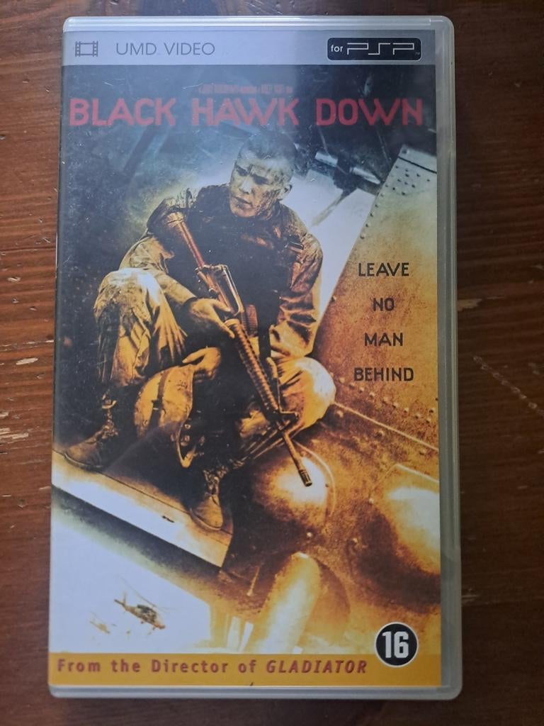 Psp umd video ( black hawk down ), Overige genres, 1 speler, Ophalen of Verzenden, Zo goed als nieuw