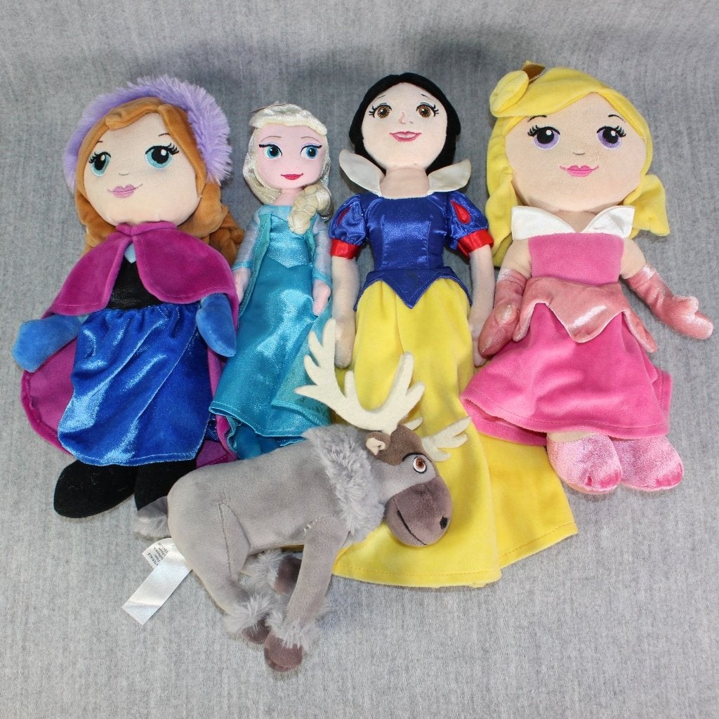 disney prinsessen knuffels poppen partij, Verzamelen, Disney, Ophalen of Verzenden, Overige figuren, Gebruikt, Knuffel