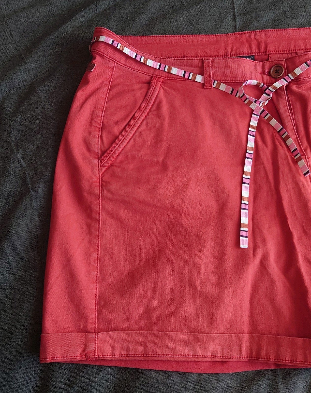 korte broek mt 42 Mrk Protest, Kort, Maat 42/44 (L), Ophalen of Verzenden, Protest
