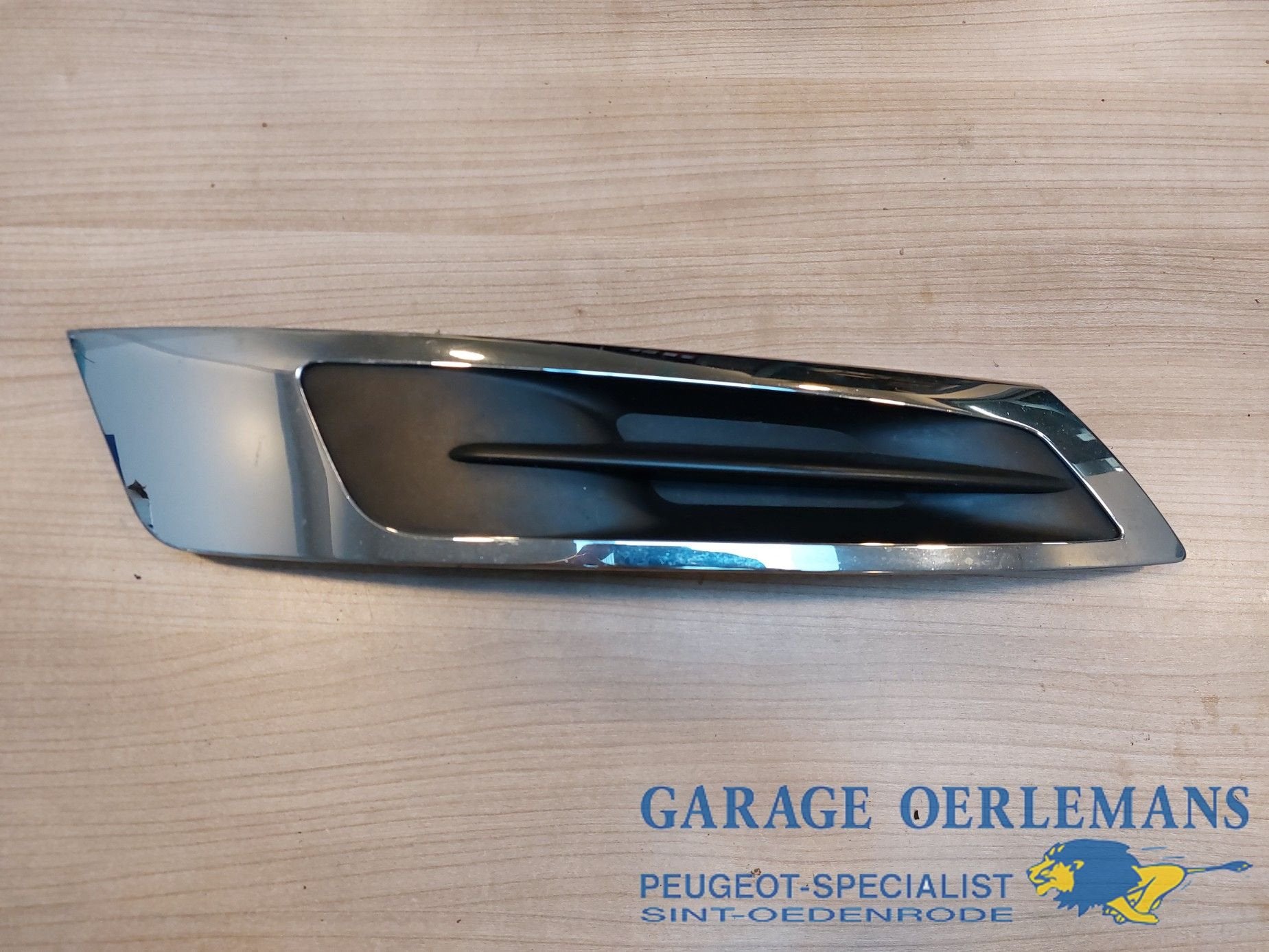 sier lijst voorbumper peugeot 5008 2011, C04626091ISM025, Gebruikt, -, -, ARN erkend