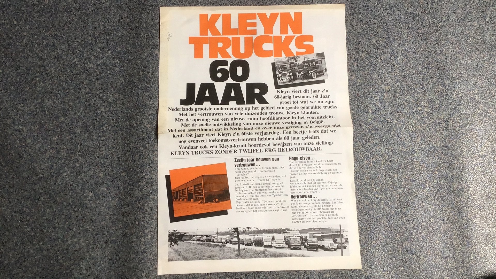 KLEYN TRUCKS JUBILEUM KRANT OMSTREEKS 1979? WIEWILLEM?, Ophalen of Verzenden, Gelezen, Overige merken