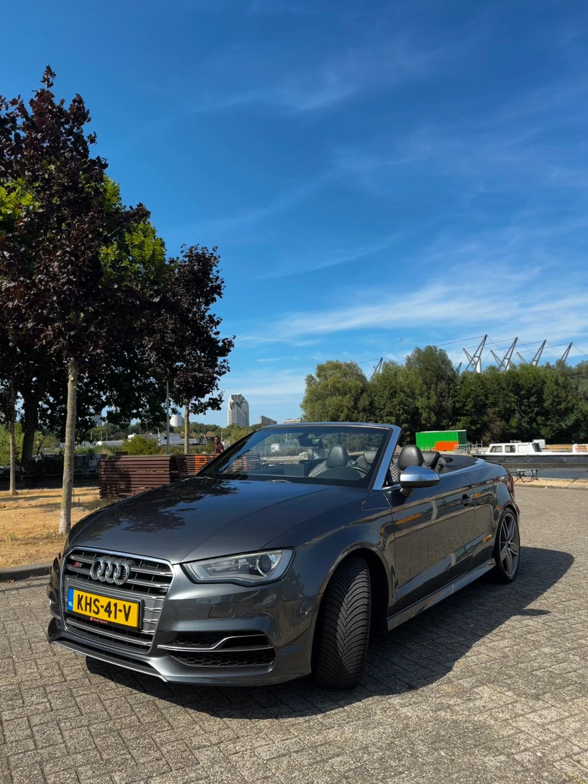 Audi S3 Cabrio 2.0 TFSI Quattro l 300pk l B&O l Daytona Gray, Auto's, Audi, Automaat, S3, Zwart, 4 stoelen
