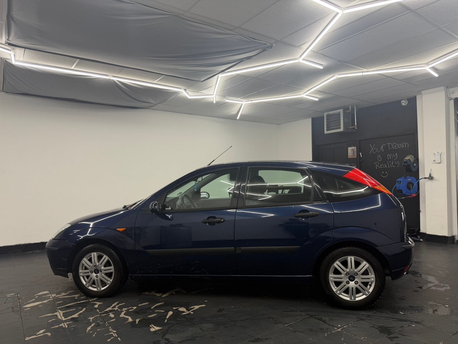 Foto 9 van Ford Focus 1.6 I Ambiente AUTOMAAT BEZORGEN MOGELIJK!!