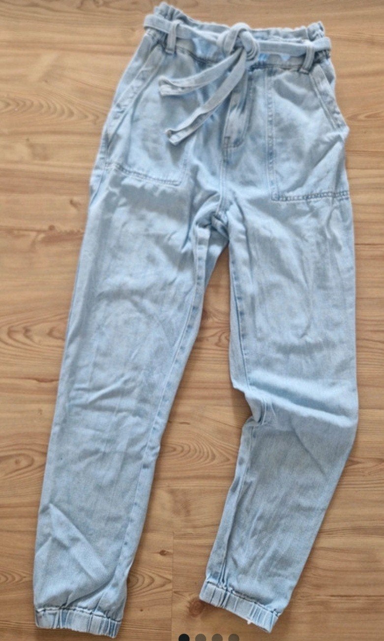 Lekkere spijkerbroek van Eksept, maat s, Kleding | Dames, Zo goed als nieuw, Verzenden, Blauw, Eksept