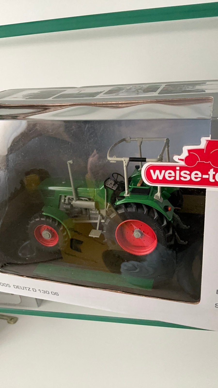 Deutz 13006, Hobby en Vrije tijd, Modelauto's | 1:32, Ophalen of Verzenden, Zo goed als nieuw, Tractor of Landbouw, Overige merken