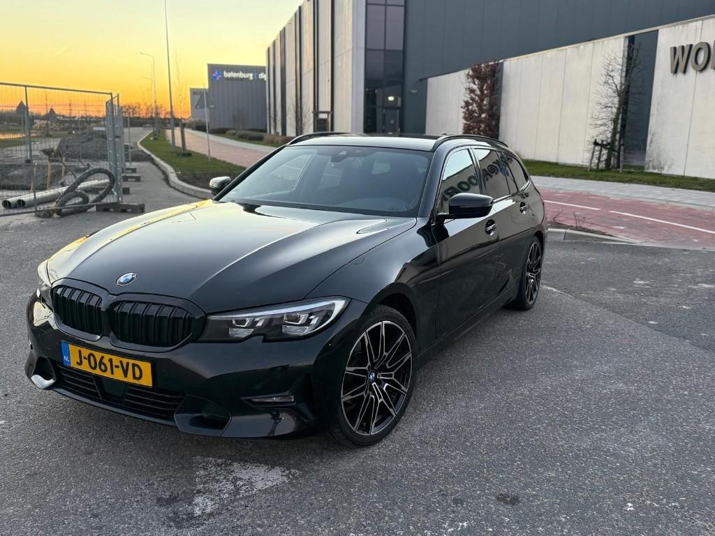 BMW 3-Serie 320d 190pk Aut 2020 trekhaak NAP!, Auto's, BMW, Automaat, Achterwielaandrijving, Zwart, Zwart