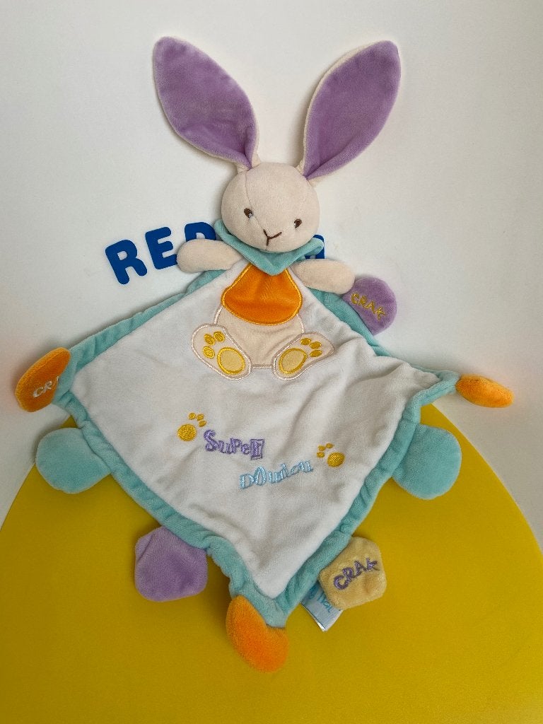 K2412 baby nat doekje konijn super doudou, Ophalen of Verzenden, Zo goed als nieuw, Konijn