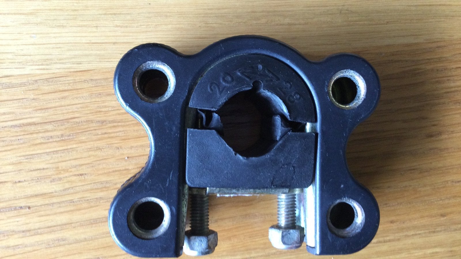 Adapter Bobike fietszitje, Fietsen en Brommers, Fietsaccessoires | Fietsstoeltjes, Ophalen, Zo goed als nieuw