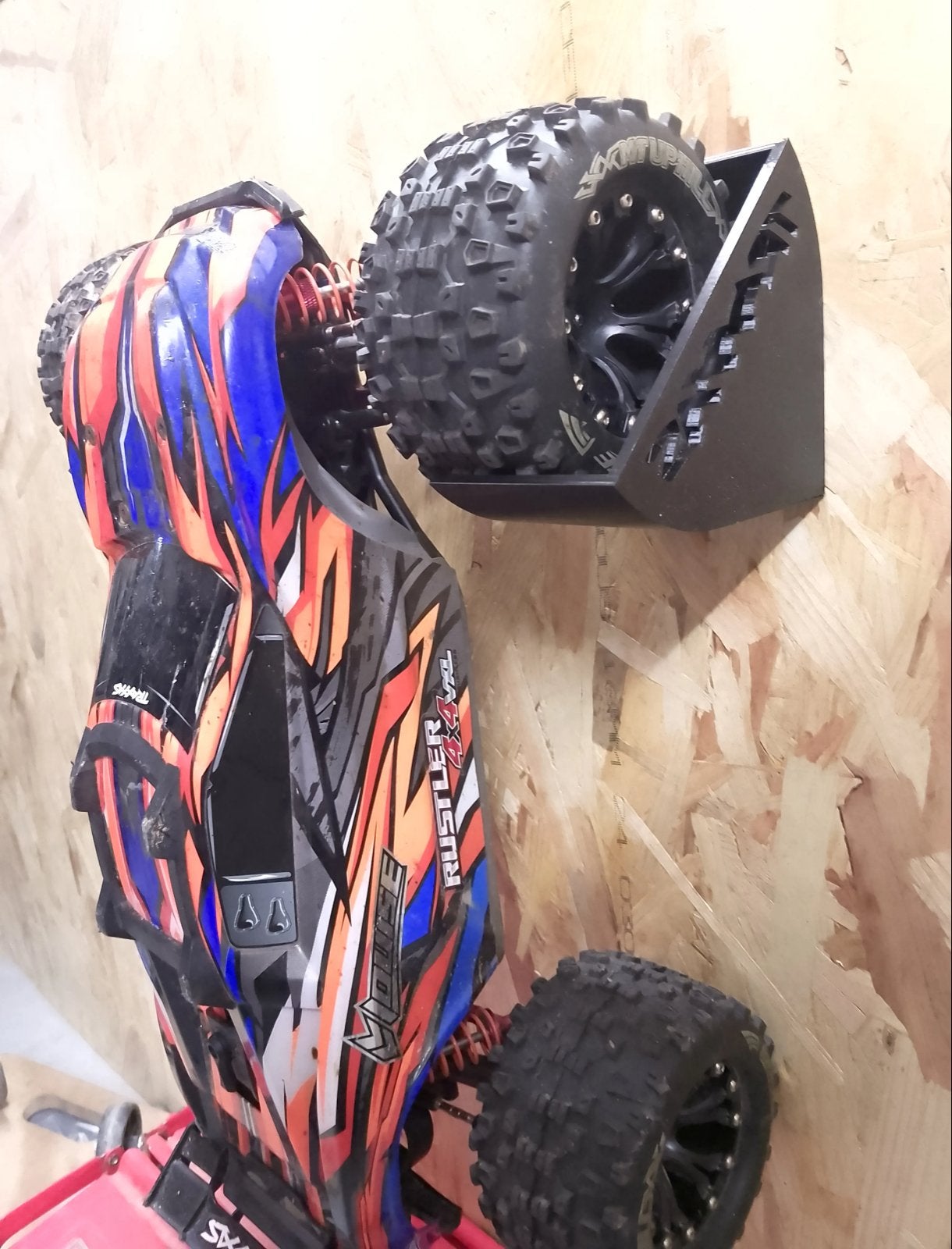 Traxxas RC wandhouder  ( pijs is vanaf ), Overige merken, Nieuw, Ophalen of Verzenden, Groter dan 1:32