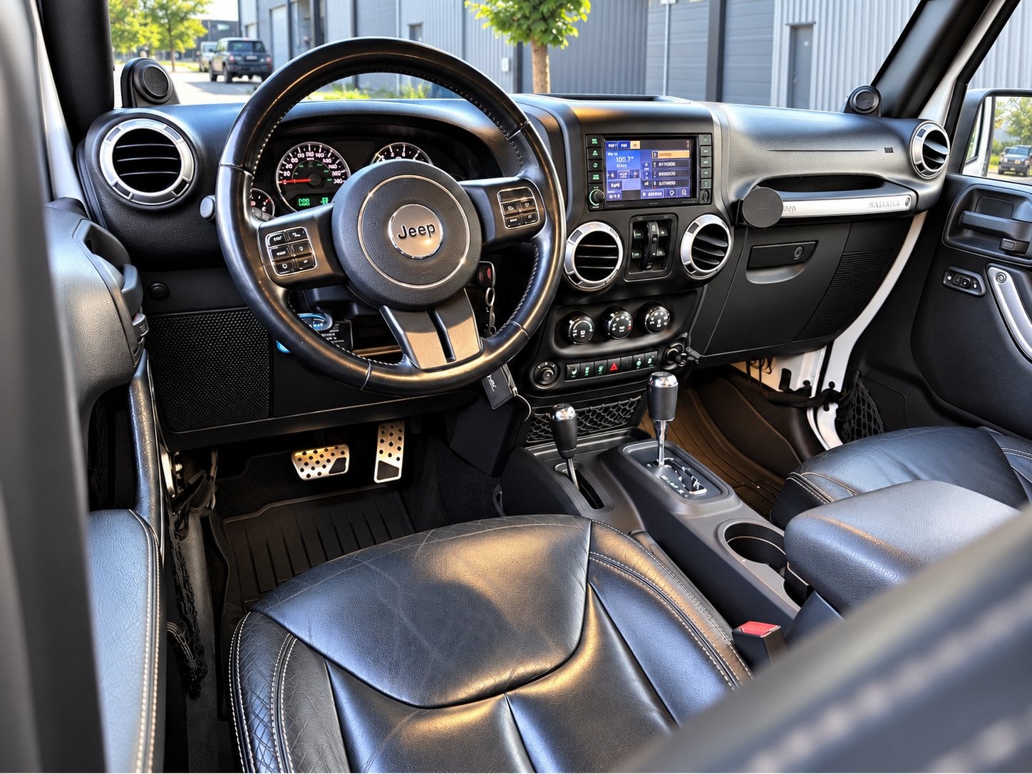‼️JEEP WRANGLER JK 3.6 V6 284PK SAHARA EDITION FULL OPTION‼️, Auto's, Automaat, Euro 5, Zwart, Wit