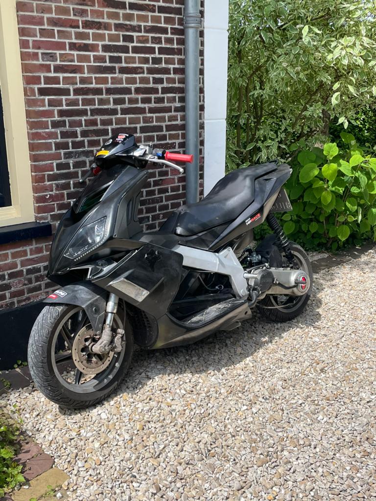 Derbi gp1 piaggio blok, Ophalen of Verzenden, Zo goed als nieuw, Tweetakt, Overige modellen