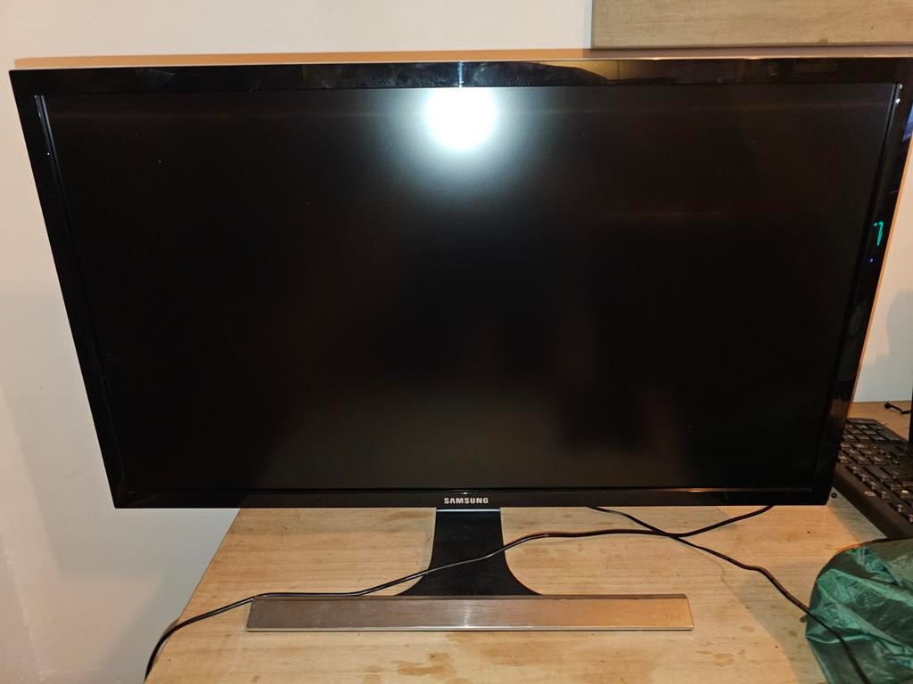 Samsung U28E590D 28 inch 4K UHD Monitor, Computers en Software, Monitoren, Gebruikt, 60 Hz of minder, DisplayPort, HDMI, Gaming